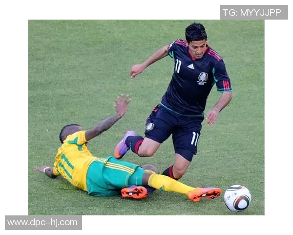 篮球明星与足球明星的对比与相似之处探讨