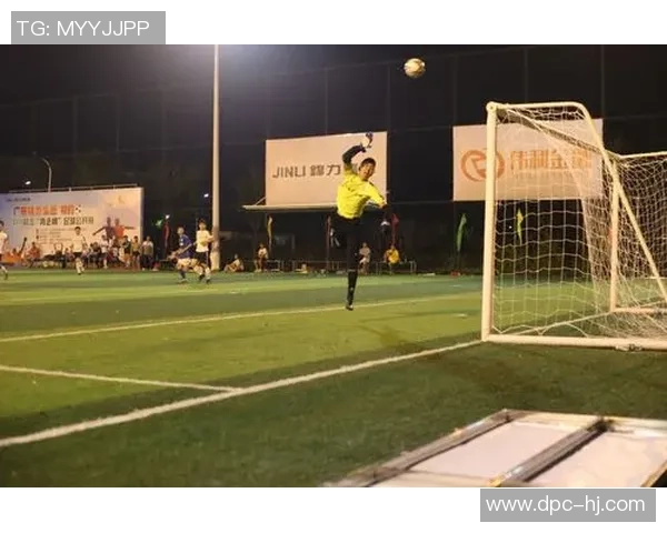 大爷足球明星的传奇人生与不凡成就展现了体育的无限魅力与激情